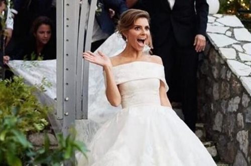 Μαρία Μενούνος: Η απίστευτη έκπληξη που έκανε στο γάμο της, σχετικά με την εμφάνισή της