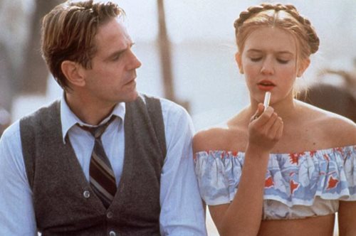 Η Λολίτα στην πισίνα: Η κομμένη σκηνή της αγαπημένης ταινίας