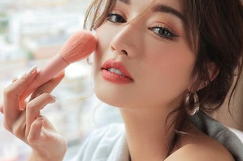 Κάν' το όπως οι Γιαπωνέζες. Χρησιμοποίησε αυτό το συστατικό για να αποκτήσεις λαμπερή επιδερμίδα