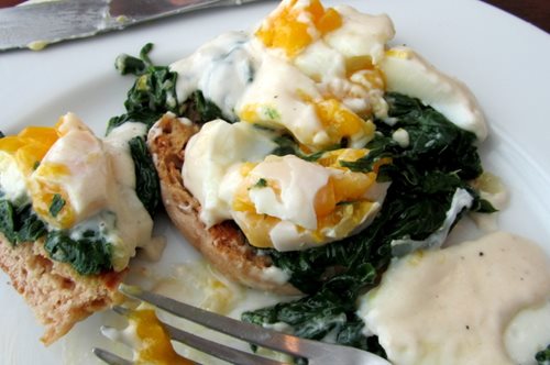 Αβγά αλά Φλωρεντίν: Η νόστιμη και εύκολη συνταγή που γίνεται συνήθεια   