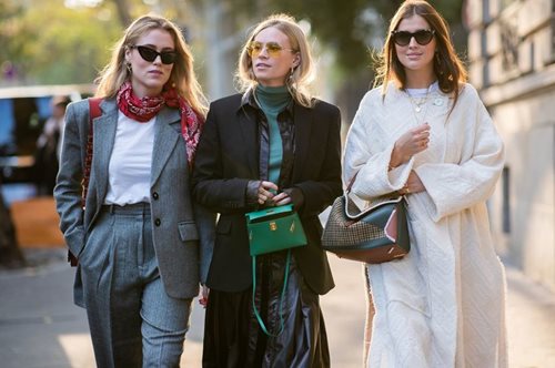 Tο παλτό του Mango με οικολογικό μαλλί απέκτησε φαν κλαμπ μόλις κυκλοφόρησε 