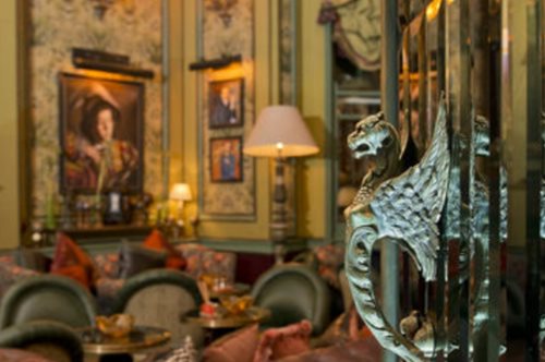 Στο εμβληματικό υπόγειο κλαμπ του Λονδίνου που σύχναζαν οι Rolling Stones και η Νταϊάνα