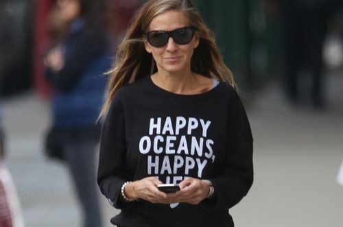 Αδιανόητο: Η Sarah Jessica Parker κάνει γυμναστική με αυτά τα παπούτσια