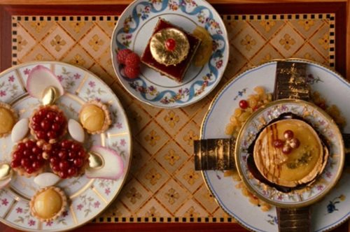 Σταμάτησα να τρώω ζάχαρη για έναν χρόνο και το σώμα μου μεταμορφώθηκε. Το ίδιο και το δέρμα μου