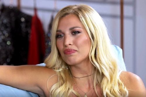 «Δεν με τιμά αυτό που λες»: Η Κωνσταντίνα Σπυροπούλου σε άβολη και αμήχανη θέση 