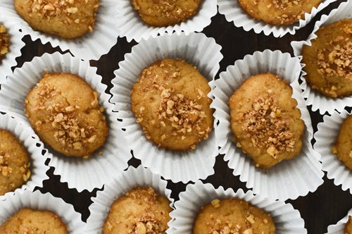 Μελομακάρονα με καστανή ζάχαρη: Η παράδοση συναντάει τη νέα γεύση 