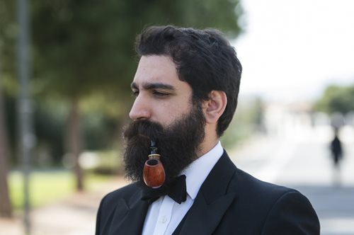 Ο Σωτήρης-Νικόλας Κάσσος είναι ένας μουσικός που το όνομά του θα ακούς συχνά από εδώ και πέρα