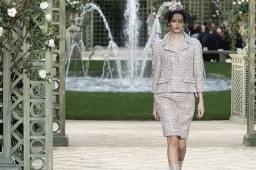 Στα άδυτα της Chanel. To νέο ντοκιμαντέρ του Netflix είναι μία ωδή στον γαλλικό οίκο μόδας