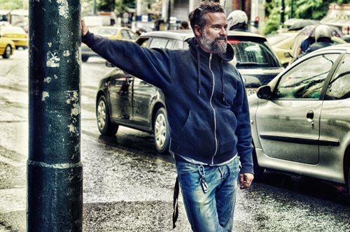 «Με θρυλικά κλαμπ, με μπον βιβέρ και αλήτες»: Ο Γιώργος Μαλεκάκης μιλάει για τη Φωκίωνος Νέγρη  