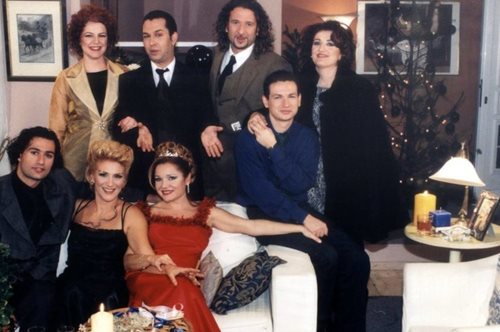 Η σκηνή του «πνιγμού» στα Εγκλήματα που δεν γνώριζε κανείς: Η Υρώ Μανέ θυμάται το παρασκήνιο