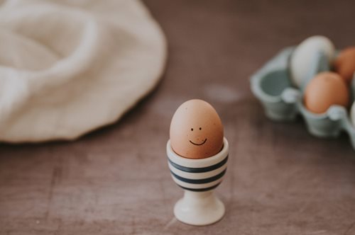 Όλα όσα άλλαξαν όταν άρχισα να τρώω ένα βραστό αυγό τη μέρα (ακόμα και στην ψυχική μου διάθεση)