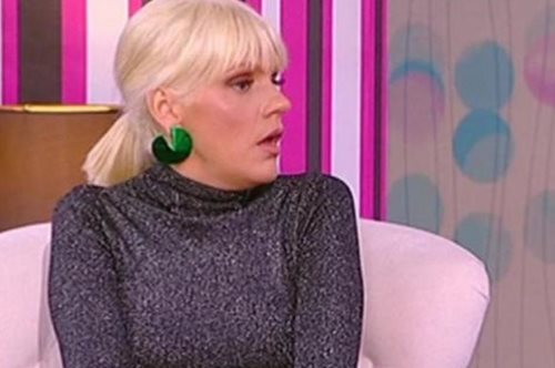 «Την πέταξε από τα σκαλιά». Η αποκάλυψη για το άγνωστο περιστατικό βίας σε βάρος μοντέλου