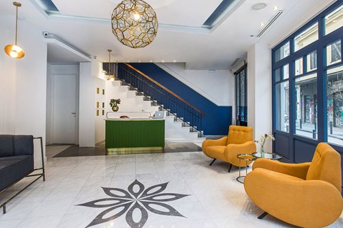 Ένα πανέμορφο ξενοδοχείο στη Θεσσαλονίκη ανεβάζει τον όρο «φιλοξενία» στα ύψη 