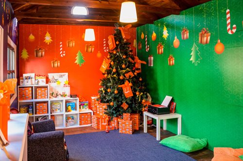 Ένας ξεχωριστός κόσμος για μικρούς και μεγάλους από το Public στο Golden Hall