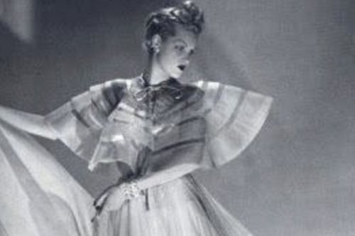 Madeleine Vionnet: H Γαλλίδα σχεδιάστρια που έφερε την επανάσταση στην ιστορία της μόδας