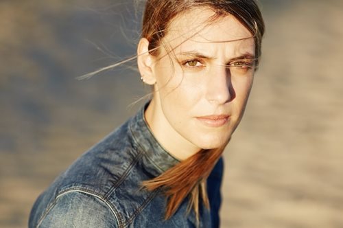 Η Ειρήνη Σκυλακάκη θυμώνει με την αναισθησία 