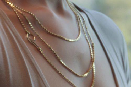 5 γούρια Ελλήνων δημιουργών που μας έκαναν κλικ για το 2019: Να φύγει το κακό, να νικήσει το φως