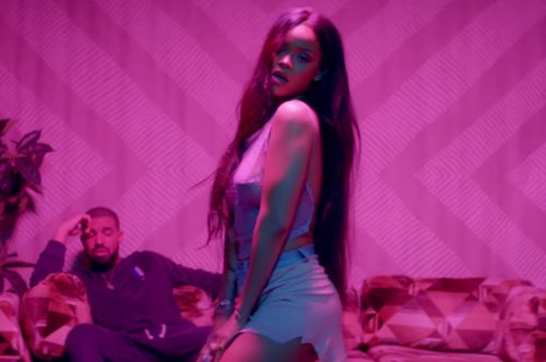 Η Rihanna τα πέταξε όλα στο νέο της videoclip και τρέλανε το Διαδίκτυο