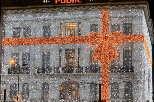 Τα καλύτερα δώρα: Πέντε υπέροχα βιβλία για τη χριστουγεννιάτικη λίστα σας