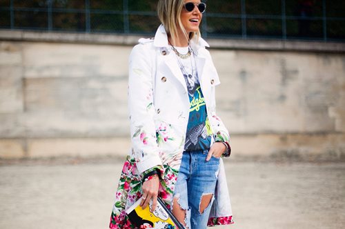 Τα χοντροκομμένα μποτάκια που σαρώνουν στο Instagram τα φορούσες στο σχολείο αν είσαι πάνω από 30