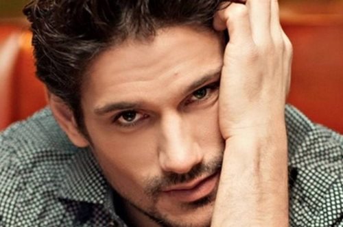 Πάνος Βλάχος: Το διασκέδασε κάνοντας σκι σε δρόμο του Χαλανδρίου - τι απάντησε σε όσους αντέδρασαν