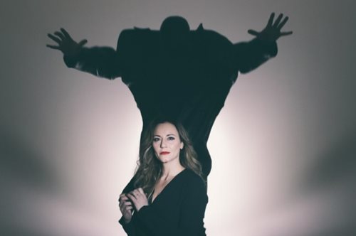 Η Έντα Γκάμπλερ του Νορβηγού Ερρίκου Ίψεν γίνεται όπερα στην Εναλλακτική Σκηνή της Λυρικής