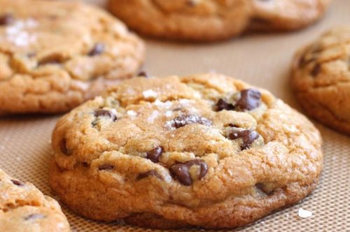 Αυτά είναι τα απόλυτα Cookies με γεύση βανίλια και νιφάδες σοκολάτας