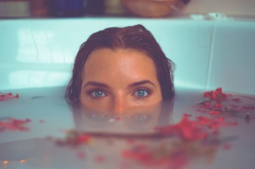 Τα 12 πράγματα που είναι λάθος να κάνεις το πρωί: Κάνε τα καλύτερα το βράδυ