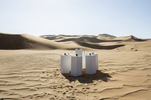 Το ποπ τραγούδι που θα παίζει στην έρημο σε λούπα μέχρι το τέλος του κόσμου