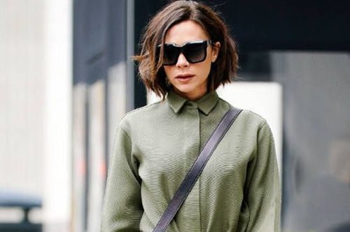 Η Βικτόρια Μπέκαμ φόρεσε το Νο 1 σε πωλήσεις κομμάτι από την κολεξιόν της