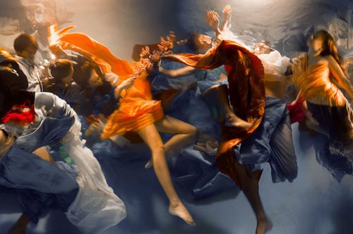 Mία συγκλονιστική σειρά υποβρύχιων φωτογραφιών μοιάζουν με πίνακες της Αναγέννησης 