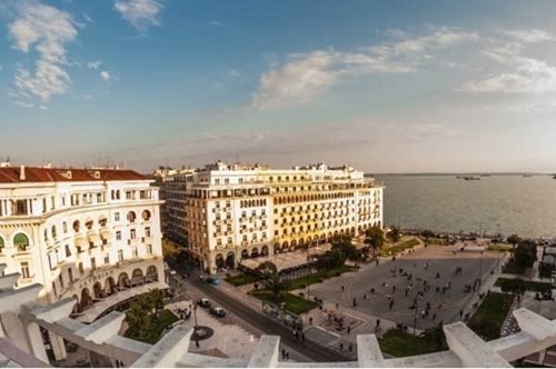 Η ιστορία μιας «κοσμοπολίτισσας»: Η πλατεία Αριστοτέλους είναι ο ομφαλός της Θεσσαλονίκης 