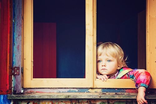 «9 συμπεριφορές του γιου μου που δεν είχα καταλάβει ότι ήταν συμπτώματα αυτισμού»: Μια μαμά γράφει