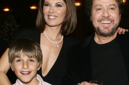 Ο μικρός γιος του Πάριου και της Αλιμπέρτη έγινε τραγουδιστής της hip hop