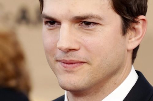 Άστον Κούτσερ ο ακτιβιστής: Πώς έχει σώσει πάνω από 30.000 ανθρώπους από τη σεξουαλική σκλαβιά