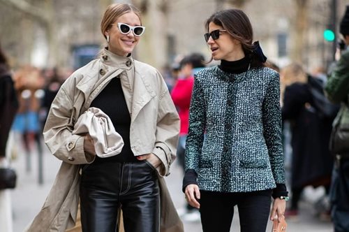 Η μικρότερη τσάντα του κόσμου παρουσιάστηκε στην Εβδομάδα Μόδας του Παρισιού. Συζητήθηκε από όλους