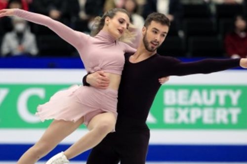 Η ελληνικής καταγωγής Γκαμπριέλα Παπαδάκη, ξανά, παγκόσμια πρωταθλήτρια στο καλλιτεχνικό πατινάζ