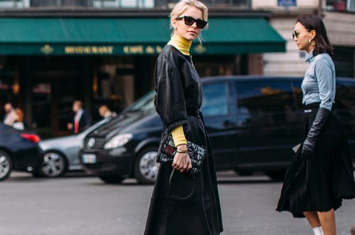 Κρίμα, αλλά αυτά τα ankle boots δε θα τα φορέσουμε εμείς, όσο μεγάλη τάση κι αν γίνουν σε 6 μήνες 