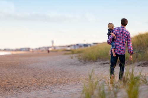 «Nα χωρίσω ή να μην χωρίσω; Ιδού η απορία»: Ένας άντρας απέναντι στο τιμωρητικό δίλημμα 