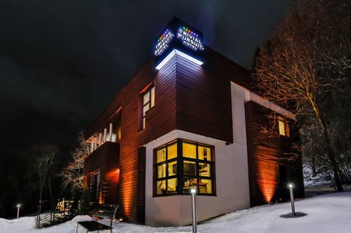 Στο νέο ξενοδοχείο του Trivial Pursuit δεν πληρώνεις τίποτα αρκεί να απαντήσεις σωστά σε ερωτήσεις