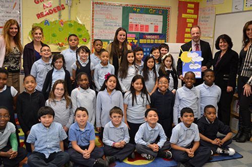 Ένα πρότυπο ελληνικό σχολείο στη Νέα Υόρκη: «Θέλουμε να εξαπλωθεί ο Ελληνισμός» 