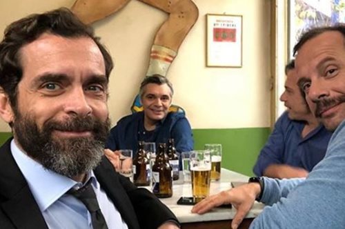 Ο Κωνσταντίνος Μαρκουλάκης αποκάλυψε ποιοι δύο πολύ διάσημοι ηθοποιοί μπαίνουν στο Λόγω Τιμής