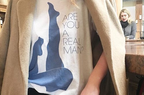 «Τα 6 κομμάτια που αγόρασα φέτος και φοράω κάθε μέρα»: Μια fashion editor ξετρυπώνει θησαυρούς