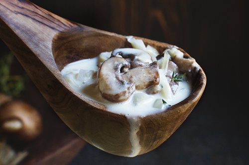 Vegan μαγειρίτσα με μανιτάρια: Μια λαχταριστή επιλογή για όσους δεν αντέχουν τα εντόσθια 