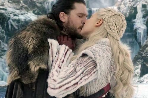 Το μεγάλο λάθος με τα μαλλιά της Khaleesi στο Game of Thrones δεν το πρόσεξαν παρά ελάχιστοι