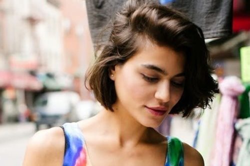 Σούπερ μαλλιά 2019: Το bob look αποκτά αφέλειες, κυματοειδείς μπούκλες ή παραμένει εντελώς ίσιο