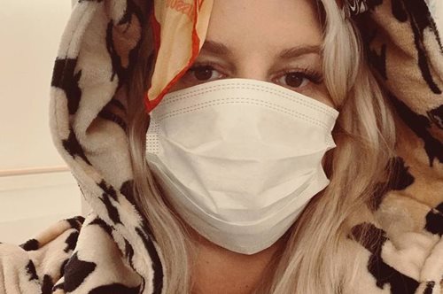 «Δεν βουρτσίζει τα δόντια της»: Η Τζέσικα Σίμπσον και άλλοι σταρ με τις πιο αηδιαστικές συνήθειες