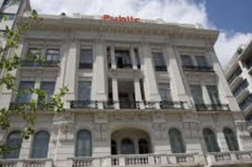 Στο Public ο Μάιος έχει την τιμητική του