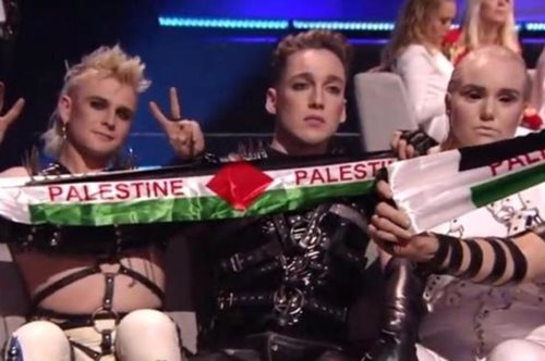 Η viral στιγμή της Eurovision 2019: Οι Ισλανδοί Hatari σηκώνουν πανό υπέρ της Παλαιστίνης 