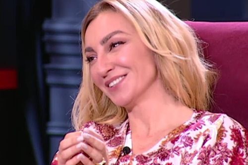 H πληρωμένη απάντηση της Ρούλας Ρέβη: 